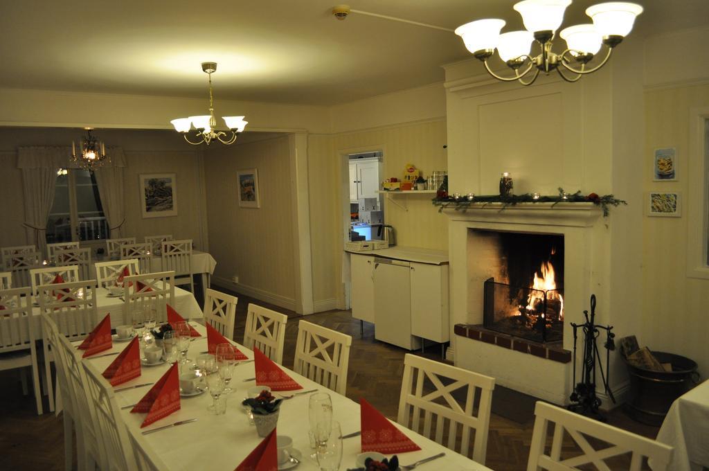 Gryts Skaergardspensionat Gryt  Extérieur photo